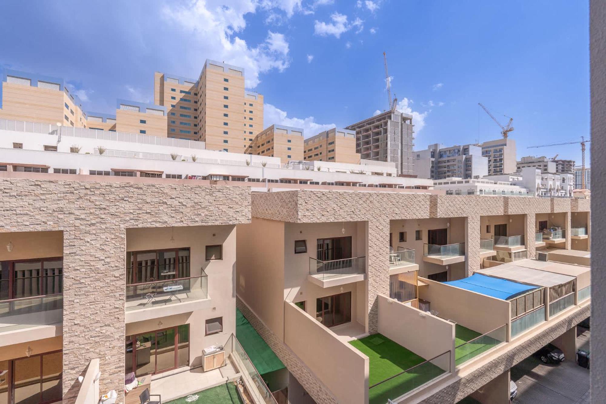 A Hassle-Free Living Studio Apartment Dubai Exterior photo